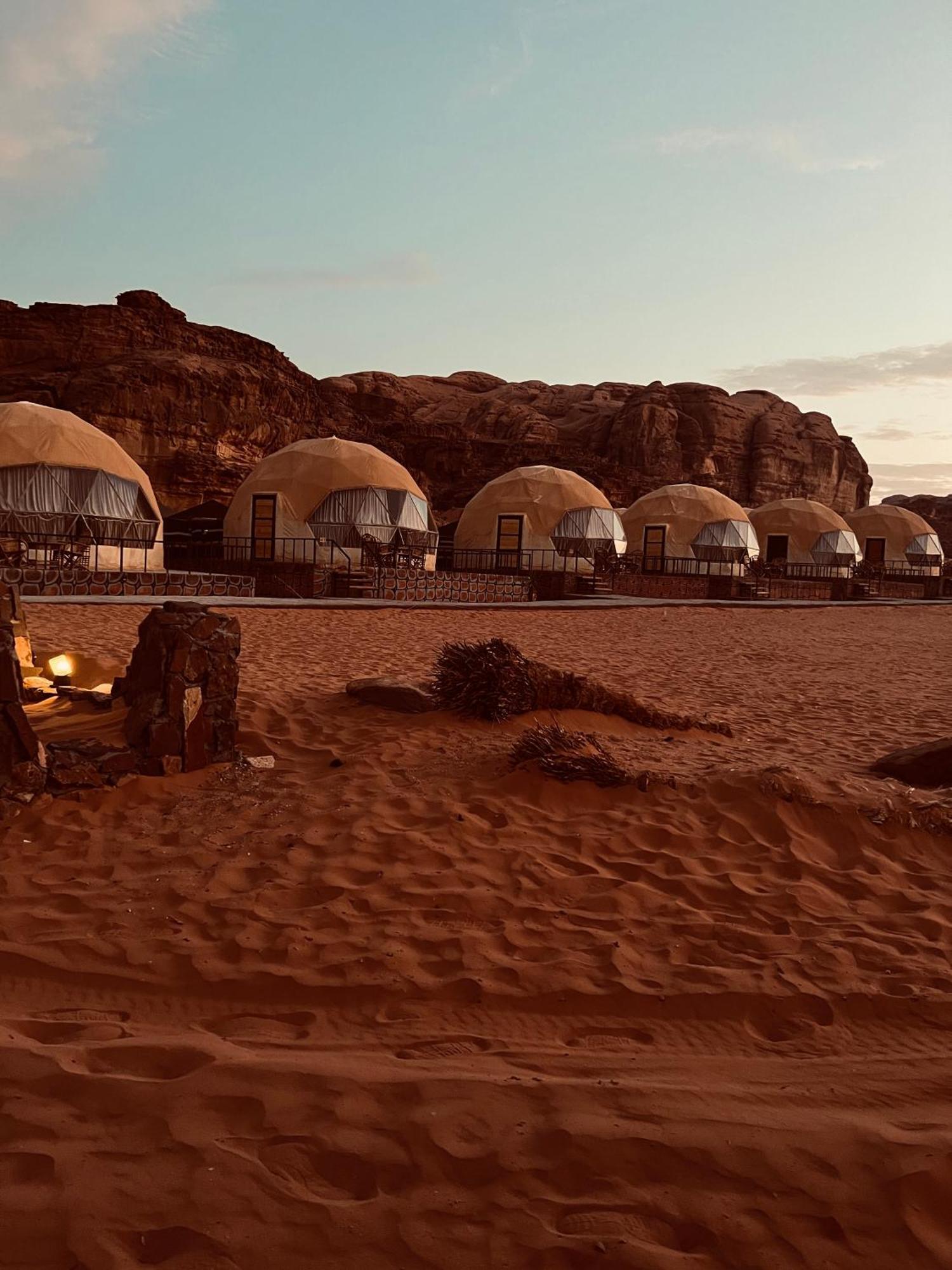 Rum revan camp Wadi Rum Buitenkant foto