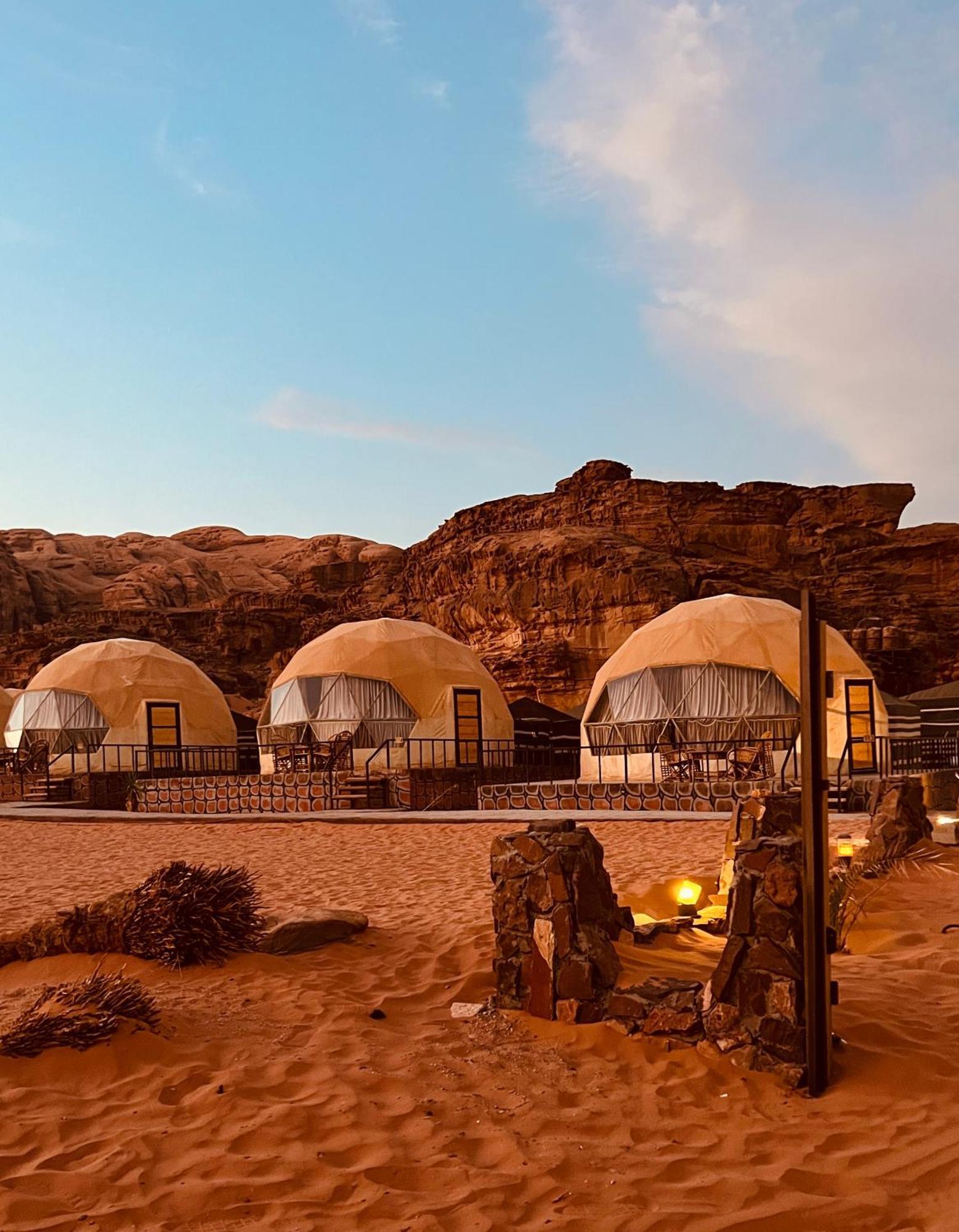 Rum revan camp Wadi Rum Buitenkant foto