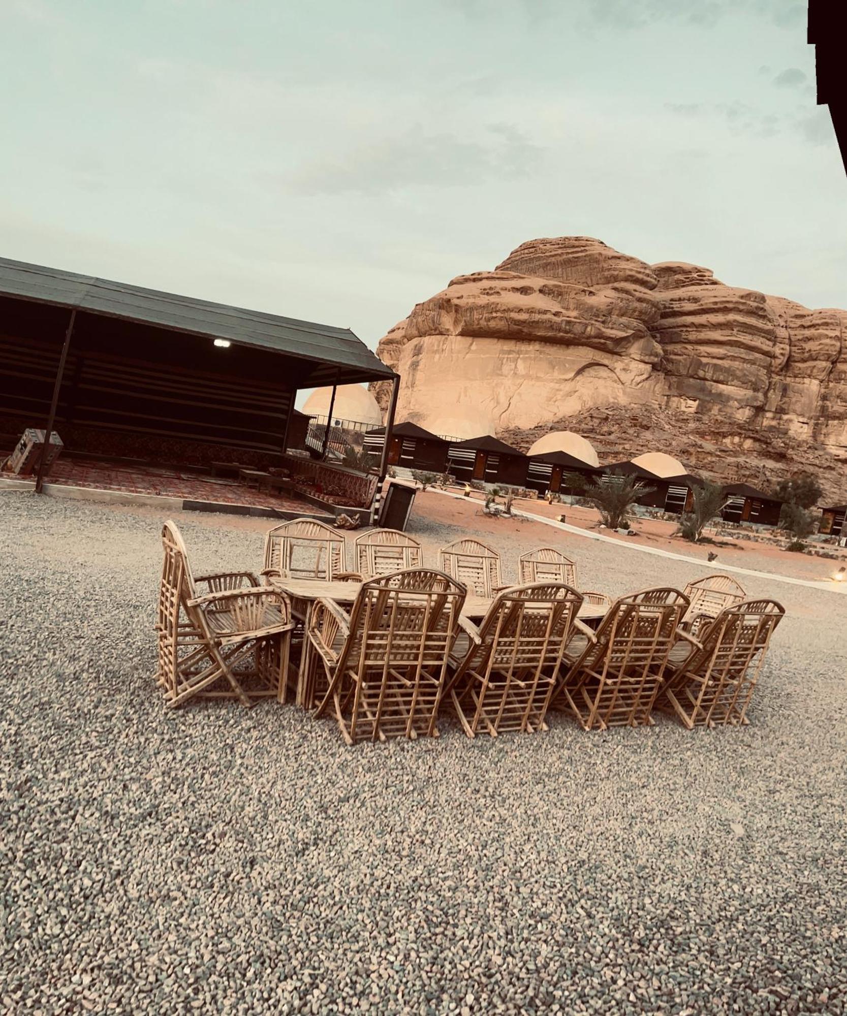 Rum revan camp Wadi Rum Buitenkant foto